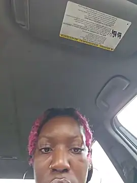 oliviaprettypussy online show from 27, 5, 2026