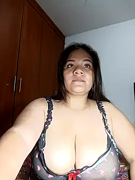 Snapshot of Van3orgasm4me chatting on 12, 9, 2025 Van3orgasm4me online show from 12, 9, 2025