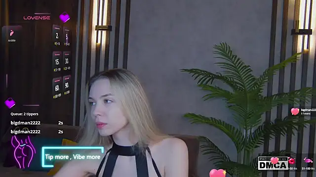 Holl1Would online show from 13, 2, 2025