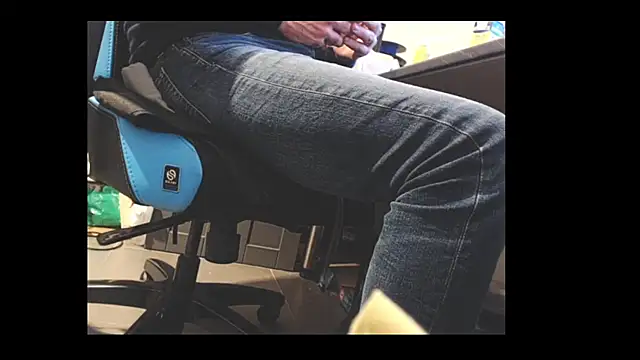 Snapshot of louh261 chatting on 14, 3, 2026 louh261 online show from 14, 3, 2026