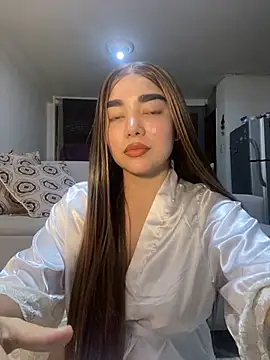 DulceChloe99 online show from 19, 5, 2026