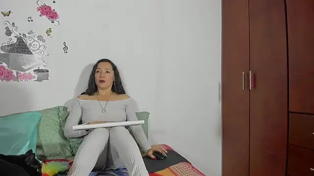 anthonela mature  online show from 27, 2, 2025