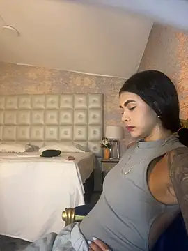 Snapshot of AntonellaRossi chatting on 1, 8, 2026 AntonellaRossi online show from 1, 8, 2026