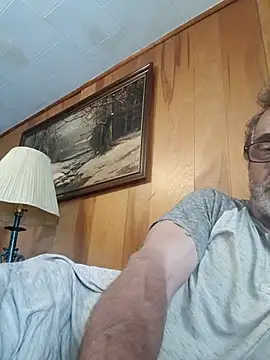 Snapshot of OralDesires2 chatting on 4, 7, 2026 OralDesires2 online show from 4, 7, 2026