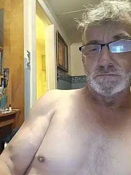Snapshot of OralDesires2 chatting on 2, 8, 2026 OralDesires2 online show from 2, 8, 2026