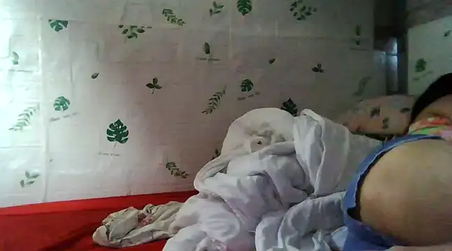 Snapshot of Silly_Girl21 chatting on 30, 12, 2024 Silly Girl21 online show from 30, 12, 2024