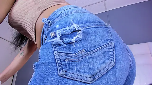  BunnyNaugthy online show from 11, 4, 2026