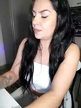 hot-babygirl online show from 13, 1, 2025