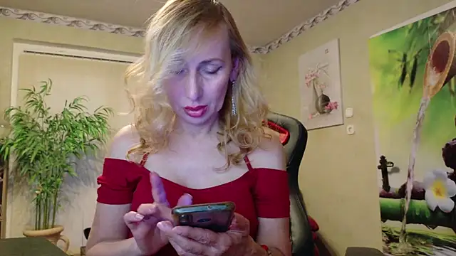 HotLana69 online show from 28, 2, 2026
