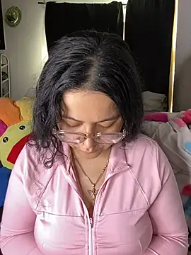 MsConejitaa online show from 10, 3, 2025