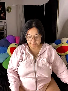 MsConejitaa online show from 5, 10, 2025