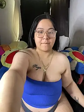 Snapshot of MsConejitaa chatting on 4, 5, 2026 MsConejitaa online show from 4, 5, 2026