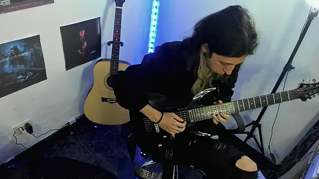 shelby  hotshoww online show from 5, 2, 2025