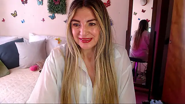 Jolie-Mature online show from 27, 7, 2026