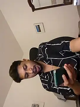 Snapshot of _IRRESISTIBLE_ chatting on 20, 3, 2025 IRRESISTIBLE online show from 20, 3, 2025