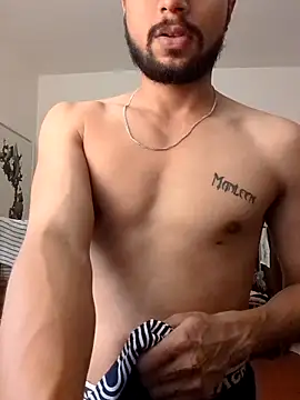 Snapshot of _IRRESISTIBLE_ chatting on 16, 9, 2025 IRRESISTIBLE online show from 16, 9, 2025