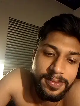 Snapshot of _IRRESISTIBLE_ chatting on 1, 10, 2025 IRRESISTIBLE online show from 1, 10, 2025