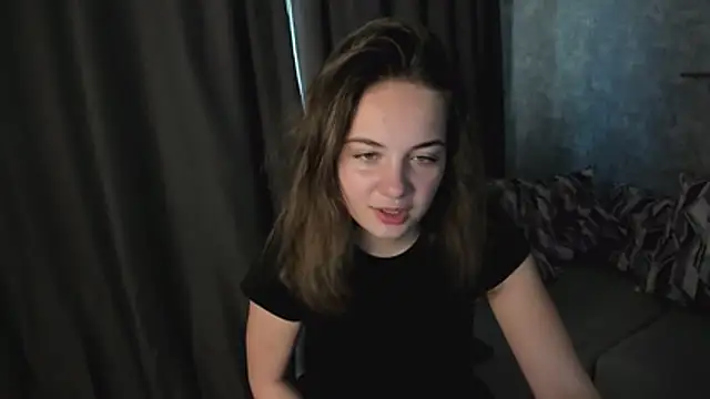 Snapshot of KristinaLoison chatting on 19, 5, 2026 KristinaLoison online show from 19, 5, 2026