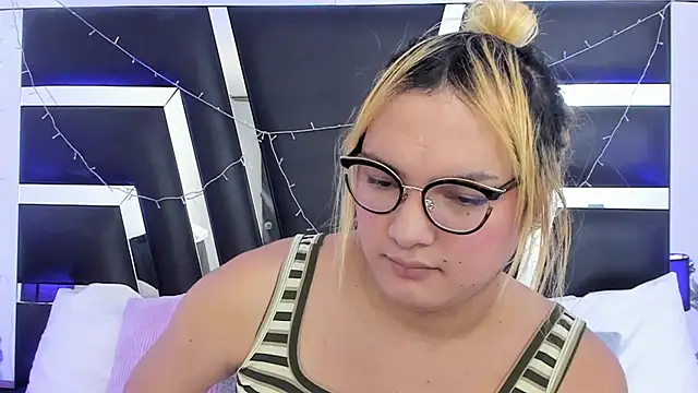 Snapshot of katya_kozlov chatting on 20, 2, 2026 katya kozlov online show from 20, 2, 2026