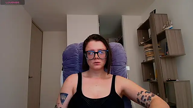 Snapshot of Arya_starrk chatting on 19, 10, 2025 Arya starrk online show from 19, 10, 2025