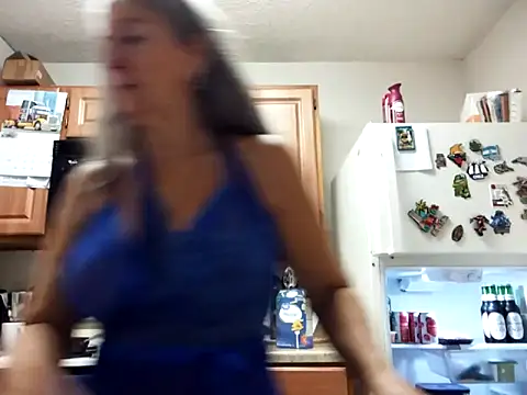 EvaRobinson online show from 18, 1, 2025