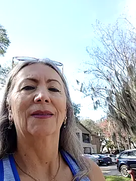 EvaRobinson online show from 13, 2, 2025