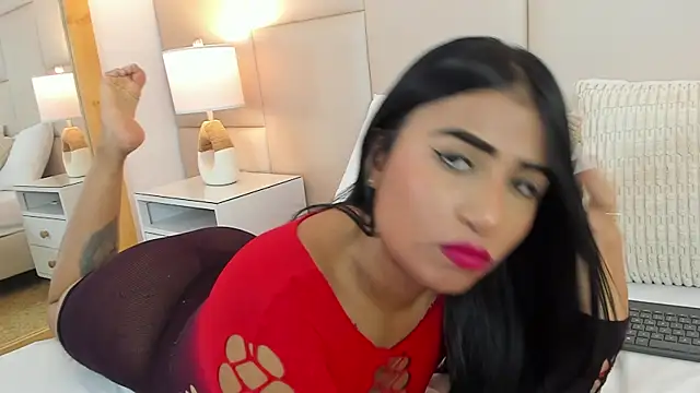 Snapshot of AntoniaRoss_ chatting on 18, 6, 2026 AntoniaRoss online show from 18, 6, 2026