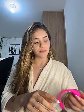 ShelbyHagen online show from 30, 10, 2025