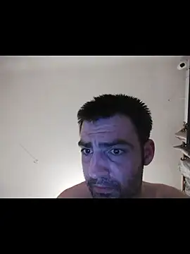 Snapshot of ThatGuyNextDoor1992 chatting on 12, 2, 2026 ThatGuyNextDoor1992 online show from 12, 2, 2026