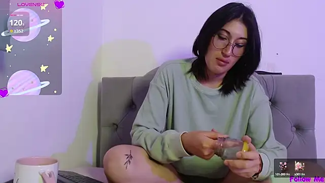 Red-moon1 online show from 27, 1, 2025