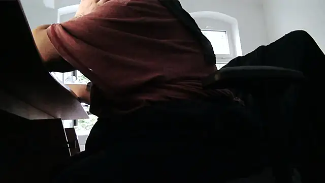 chubbysmallcockxh online show from 21, 9, 2025