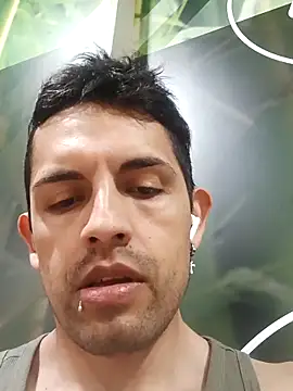 EuphoriaBoys online show from 5, 5, 2026