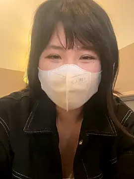 Onee-Chew online show from 26, 11, 2025