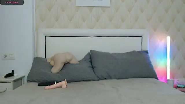 redheadxxl online show from 26, 3, 2026