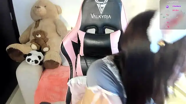 Snapshot of eval_lee18 chatting on 28, 2, 2025 eval lee18 online show from 28, 2, 2025