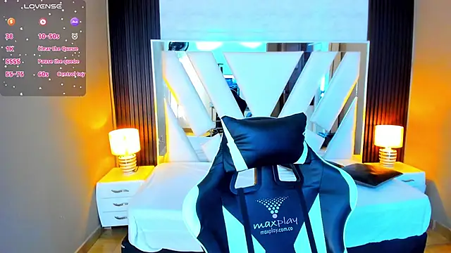 Linda4Petite online show from 7, 10, 2025