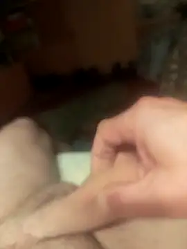 Snapshot of Robertino21cm chatting on 23, 3, 2026 Robertino21cm online show from 23, 3, 2026