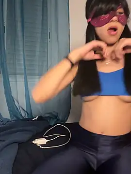 Snapshot of morrocoXcute chatting on 6, 2, 2026 morrocoXcute online show from 6, 2, 2026