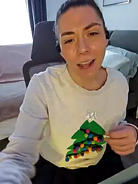 Ellie-L-Elizabeth online show from 20, 12, 2024