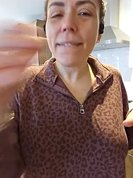 Ellie-L-Elizabeth online show from 14, 3, 2026