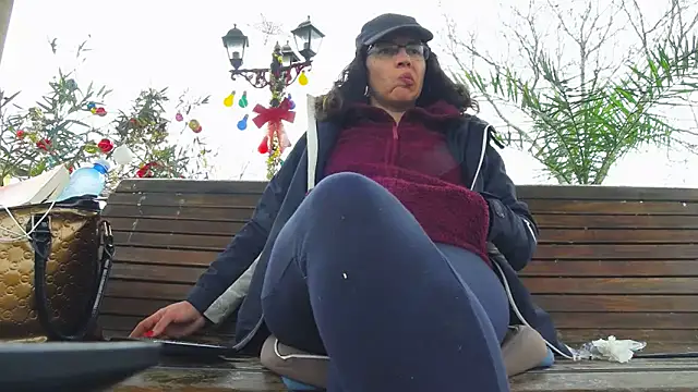 SquirtyMellissaLabia online show from 21, 12, 2025