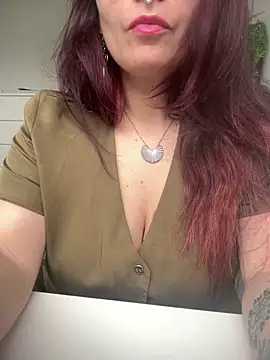 LunaMoongirl online show from 5, 12, 2024