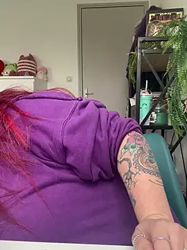 LunaMoongirl online show from 7, 2, 2025