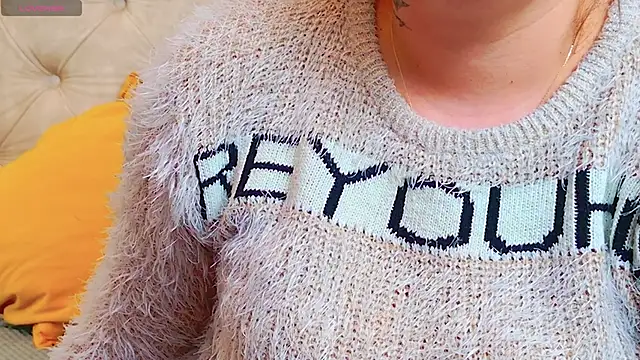 KarinaNoir online show from 15, 1, 2026