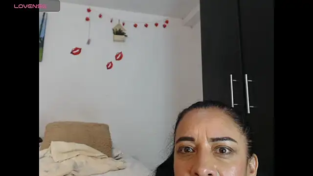 Snapshot of Dulce_Anita chatting on 7, 12, 2024 Dulce Anita online show from 7, 12, 2024