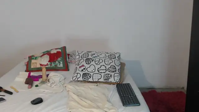 Snapshot of Dulce_Anita chatting on 12, 1, 2025 Dulce Anita online show from 12, 1, 2025