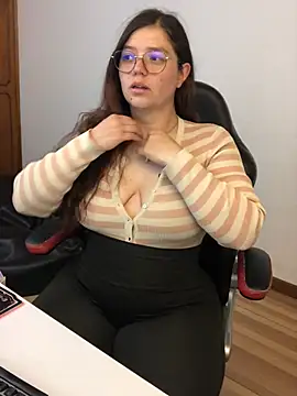 kayortiiz online show from 22, 4, 2026