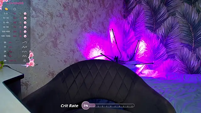 Snapshot of Mia_Bows chatting on 27, 9, 2025 Mia Bows online show from 27, 9, 2025