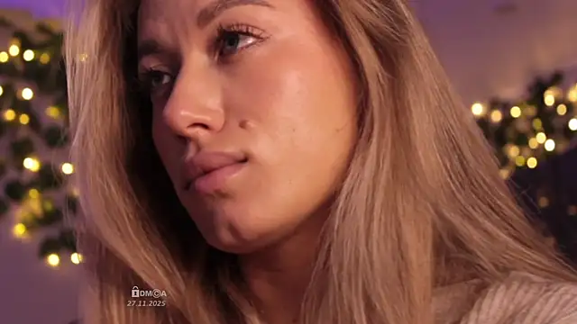 Blondie Bunny online show from 27, 11, 2025