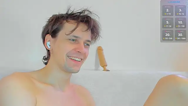 Jasper Sun online show from 4, 2, 2025